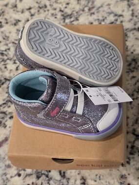 See Kai Run Belmont II Toddler Sneakers in Pewter Shine - Size 4 - NWT/B